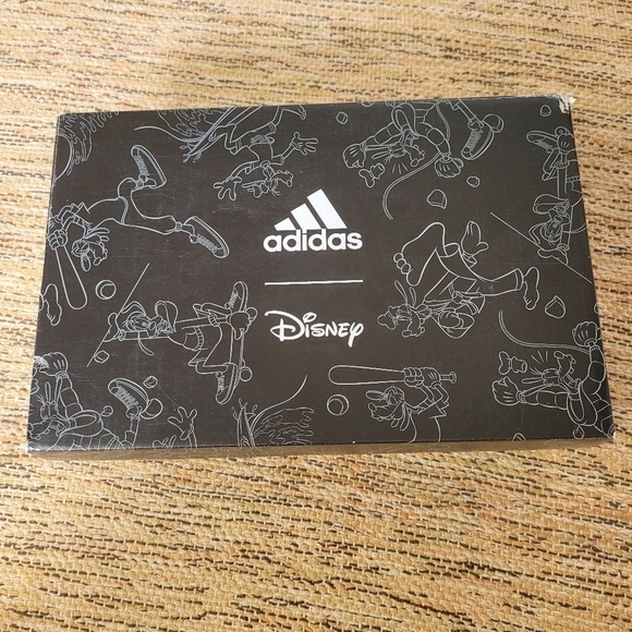 ADIDAS Ultraboost DNA X Disney Goofy White Runners - Picture 4 of 8